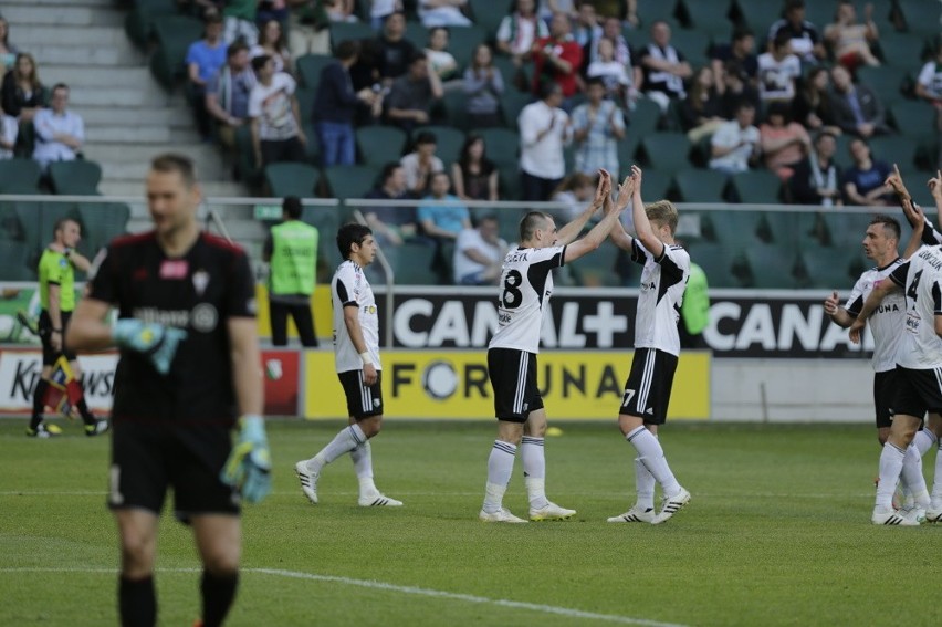 Legia ponownie zarobiła najwięcej spośród klubów Ekstraklasy