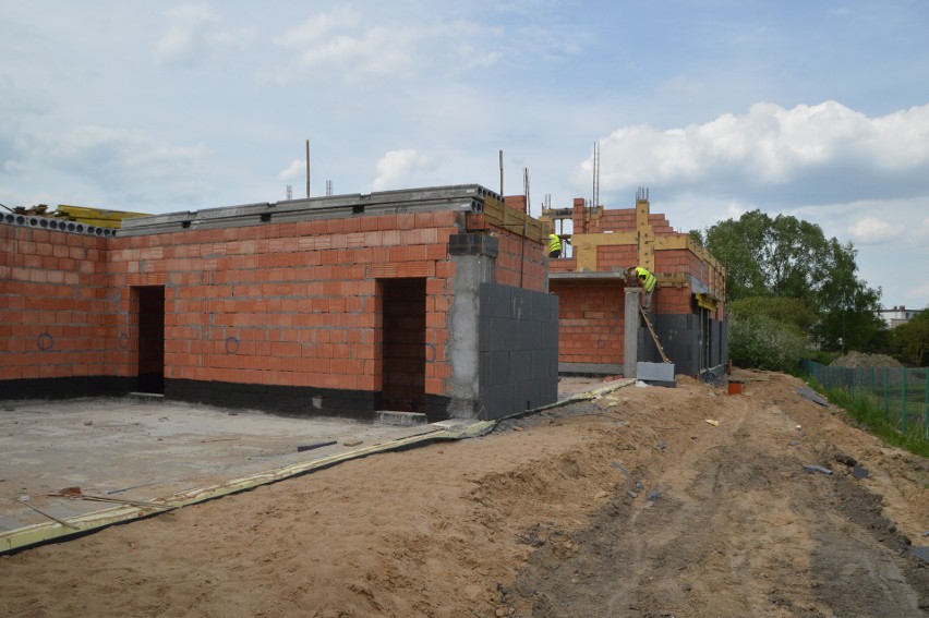 Nowy budynek przedszkola i żłobka w Łęgu. Inwestycja za ponad 10 mln zł | ZDJĘCIA, WIDEO