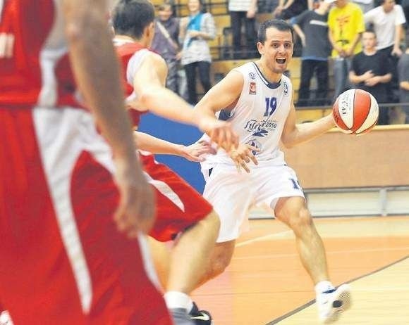 Basket Piła - AZS Radex Szczecin 56:76