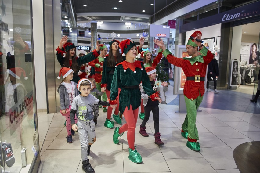 Port Łódź: Święty Mikołaj przybywa! Będzie pozował do zdjęć, zabierze na wycieczkę kolejką