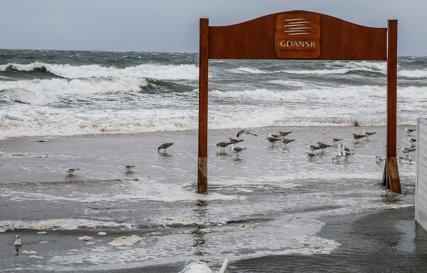 Wichura na Pomorzu. Plaża w Brzeźnie