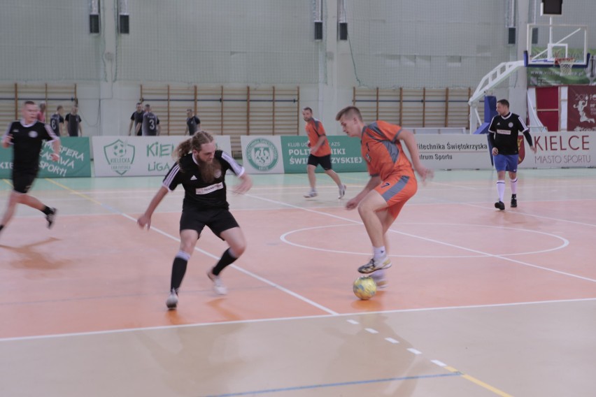 Odbyła się druga edycja Futsal Cup organizowanego przez AZS Politechnikę Świętokrzyską. Było dużo ciekawego grania (ZDJĘCIA)