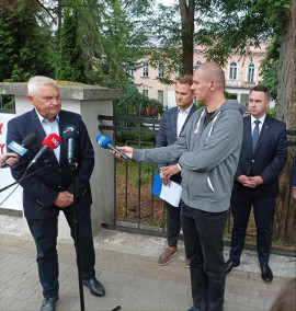 Miasto Białystok nie dostało dotacji na zabytki, wywiesiło banery
