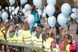 „Błękitny marsz” zainaugurował wczoraj tygodniowe obchody Światowego Dnia Autyzmu