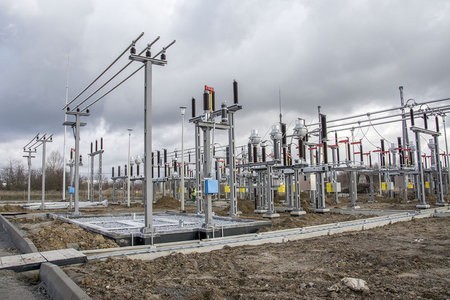 Inwestycja obejmuje budowę stacji elektroenergetycznej 110/15 kV z rozdzielnią 110 kV.