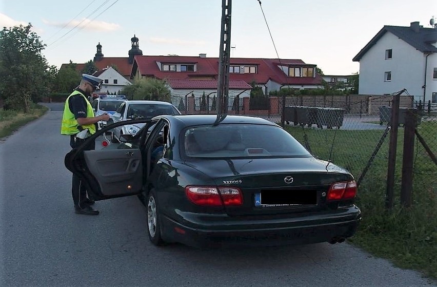 Policjanci z komend w Inowrocławiu, Mogilnie i Żninie...