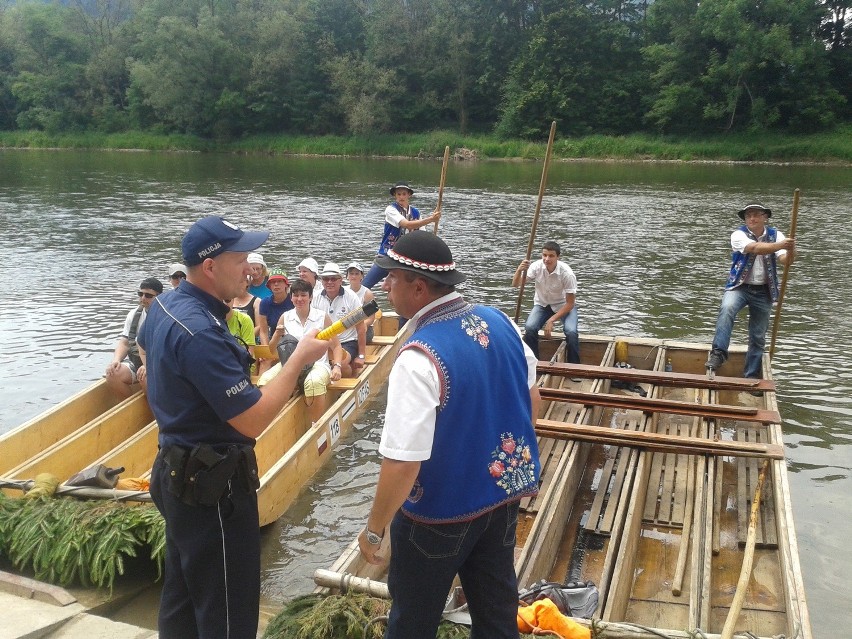 PIENINY. Policja sprawdziła trzeźwość flisaków [ZDJĘCIA]