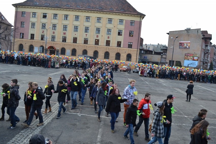 Studniówka 2014. Polonez Maturzystów w Zabrzu