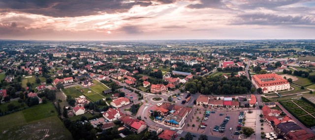 W Niepołomicach przybywa mieszkańców (jest ich już ponad 27 tys.), a więc i potrzeb. Rosną wydatki gminy na inwestycje