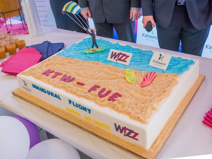 Inauguracyjny lot linii Wizz Air Katowice -Fuerteventura, 25...