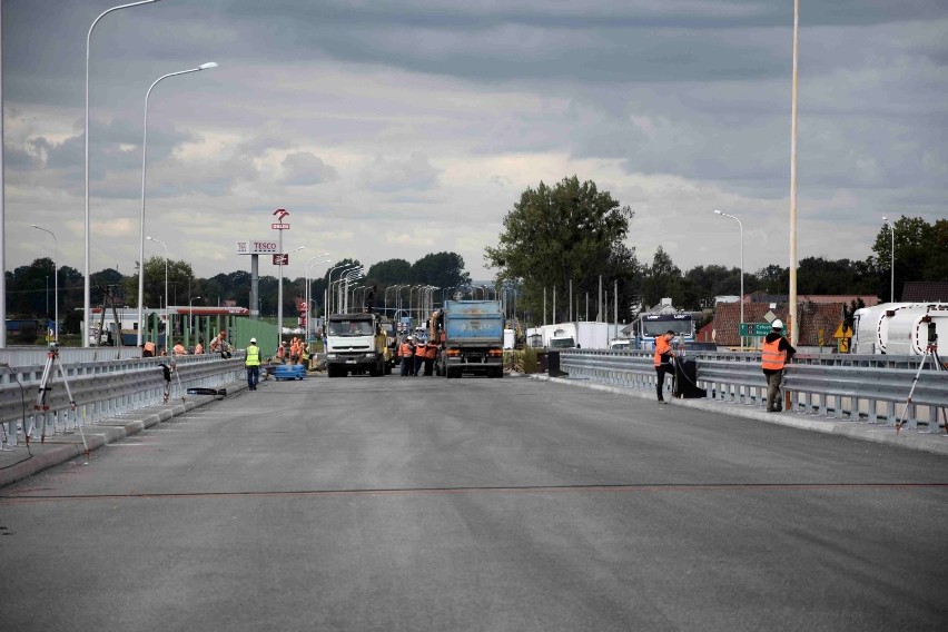 Budowa nowego mostu w Malborku. Próby obciążeniowe przed...
