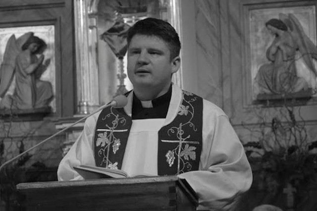 Ksiądz Jarosław Grabka miał 33 lata. Służył w dwóch parafiach w regionie radomskim.