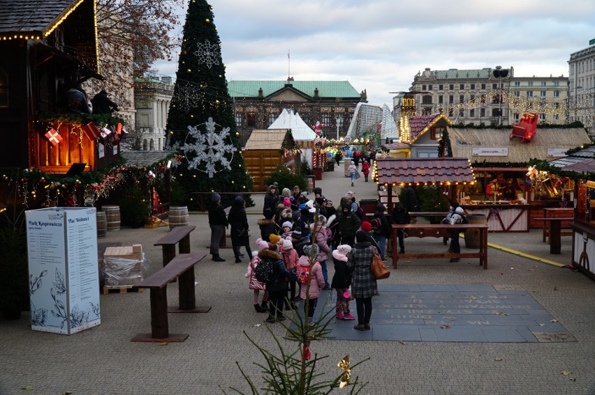 Zajrzeliśmy na poszczególne stoiska na pl. Wolności, by...