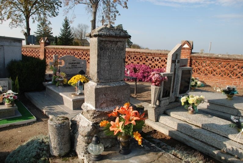 Odwiedziliśmy cmentarze w  powiecie radziejowskim....