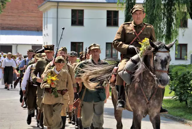 Inscenizacje odbywają się co roku. Są widowiskowe