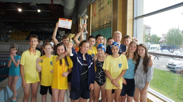 Uczennice i uczniowie Szkoły Podstawowej nr 3 w Tarnobrzegu udanie startowali w Igrzyskach Młodzieży Szkolnej.