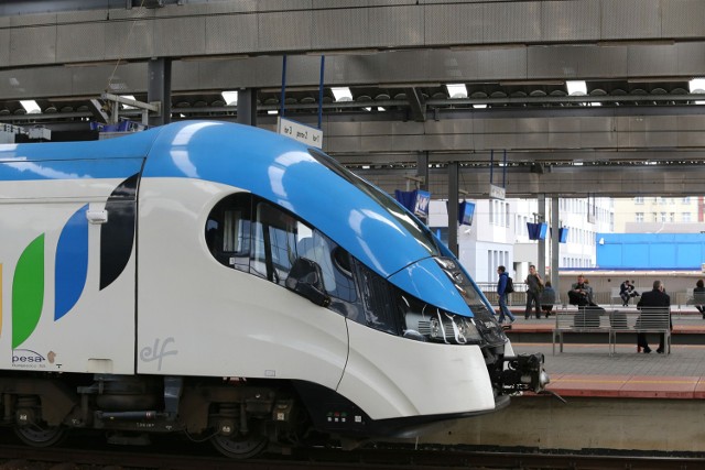 Koleje Śląskie poddają projekt rozkładu jazdy pociągów pod konsultacje społeczne