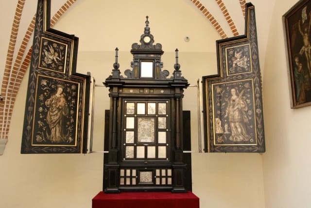 Tak wygląda Srebrny Darłowski Ołtarz i Muzeum - Zamek Książąt Pomorskich w Darłowie