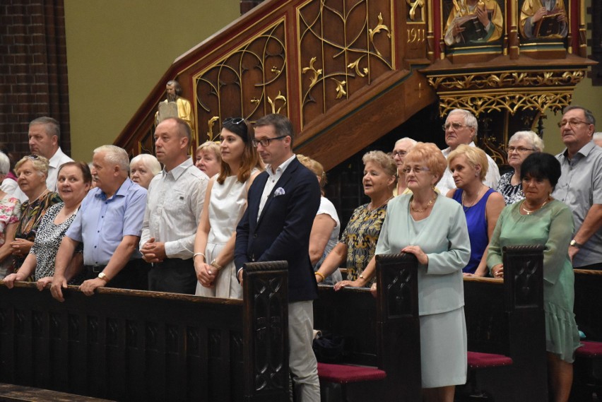 Ksiądz Marek Bernacki wprowadzony na proboszcza rybnickiej...