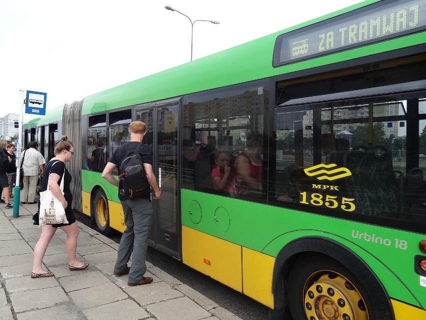 Od soboty autobusy zastąpiły tramwaje wzdłuż trasy PST