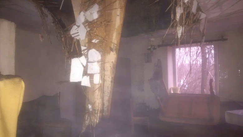 Groźny pożar domu w gminie Bałtów