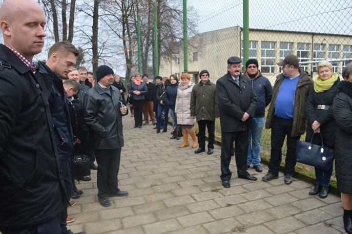 Mieszkańcy z Grabowca chętnie uczestniczyli w uroczystości.