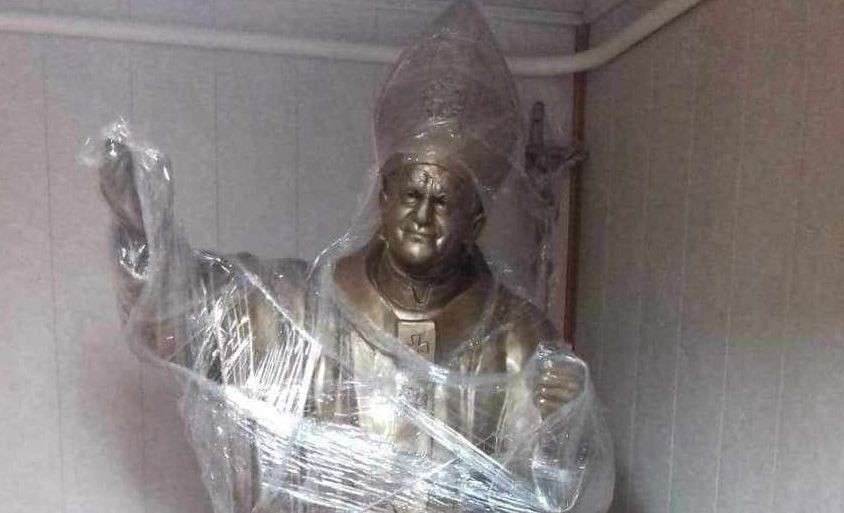 Pomnik Jana Pawła II stanie w Opatowie. Figura już przyjechała, znamy lokalizację 