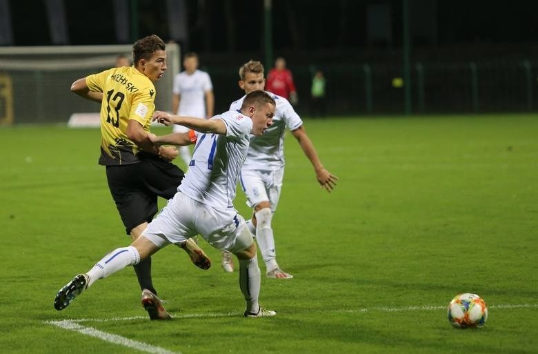 Przy Bukowej GKS wygrał z rezerwami Lecha 2:0. We Wronkach...