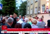 Radny PO zaatakował przechodnia pizzą w trakcie protestu [WIDEO]