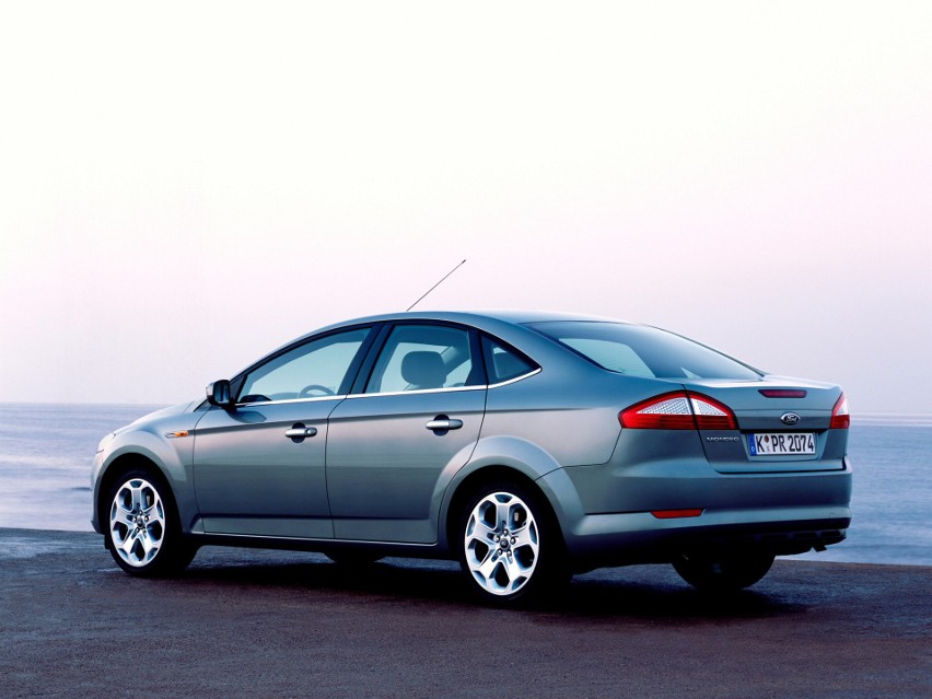 Ford Mondeo MK III...