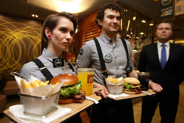 W Mc'Donalds przy Bardzkiej można teraz samodzielnie skomponować hamburgera