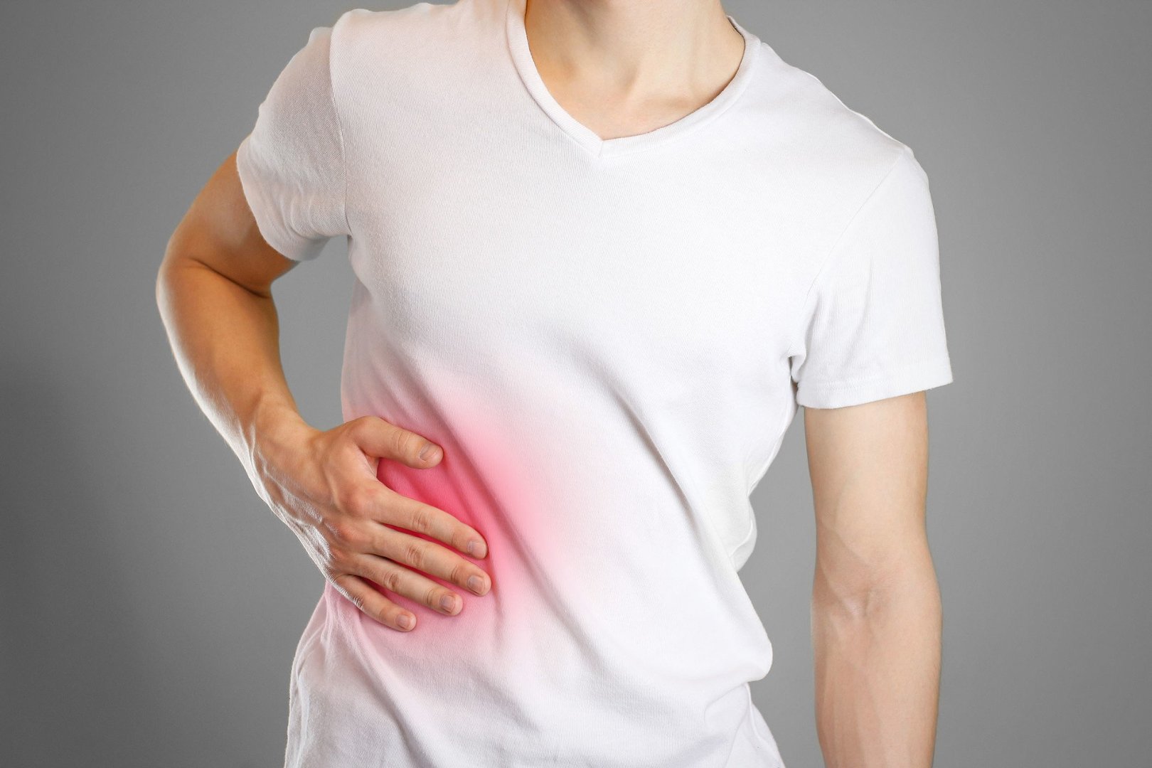 Ból w prawym boku – co może oznaczać kłucie i tępy ból po prawej stronie  brzucha, pod żebrami oraz promieniujący do pleców? | Strona Zdrowia