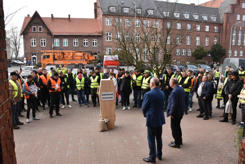 Drugi protest rolniczy w Malborku odbył się 20 marca br....