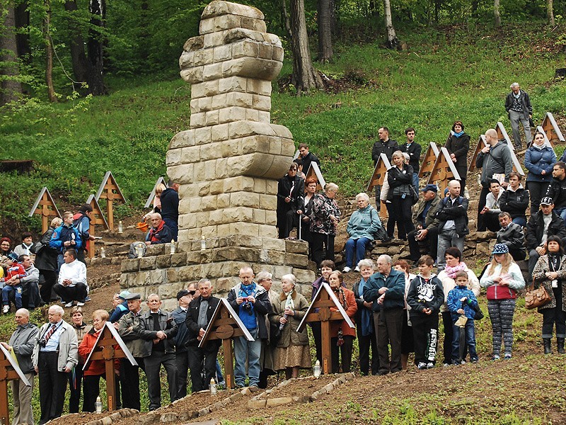 W Łużnej oddano hołd poległym żołnierzom