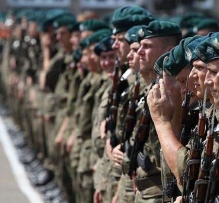 Nabór do Narodowych Sił Rezerwowych rozpoczął się w lipcu. To nowa formacja, która ma uzupełnić szeregi zawodowych żołnierzy.