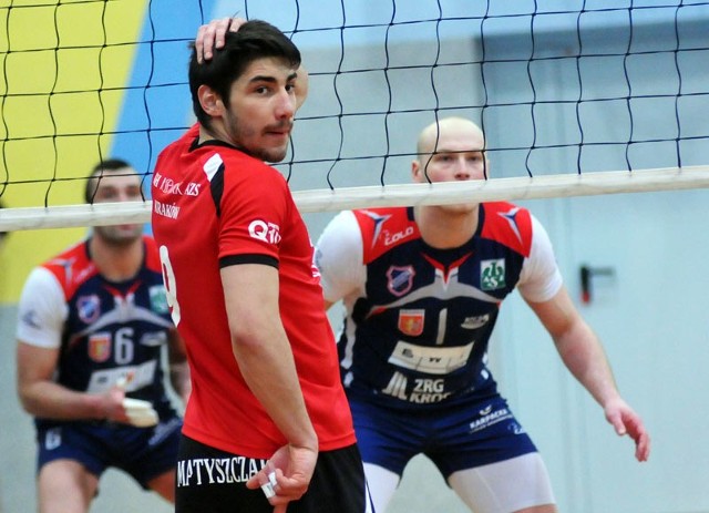 Siatkarze Karpat Krosno ulegli AGH AZS Kraków 2-3 (20-25, 25-16, 15-25, 25-23, 14-16)