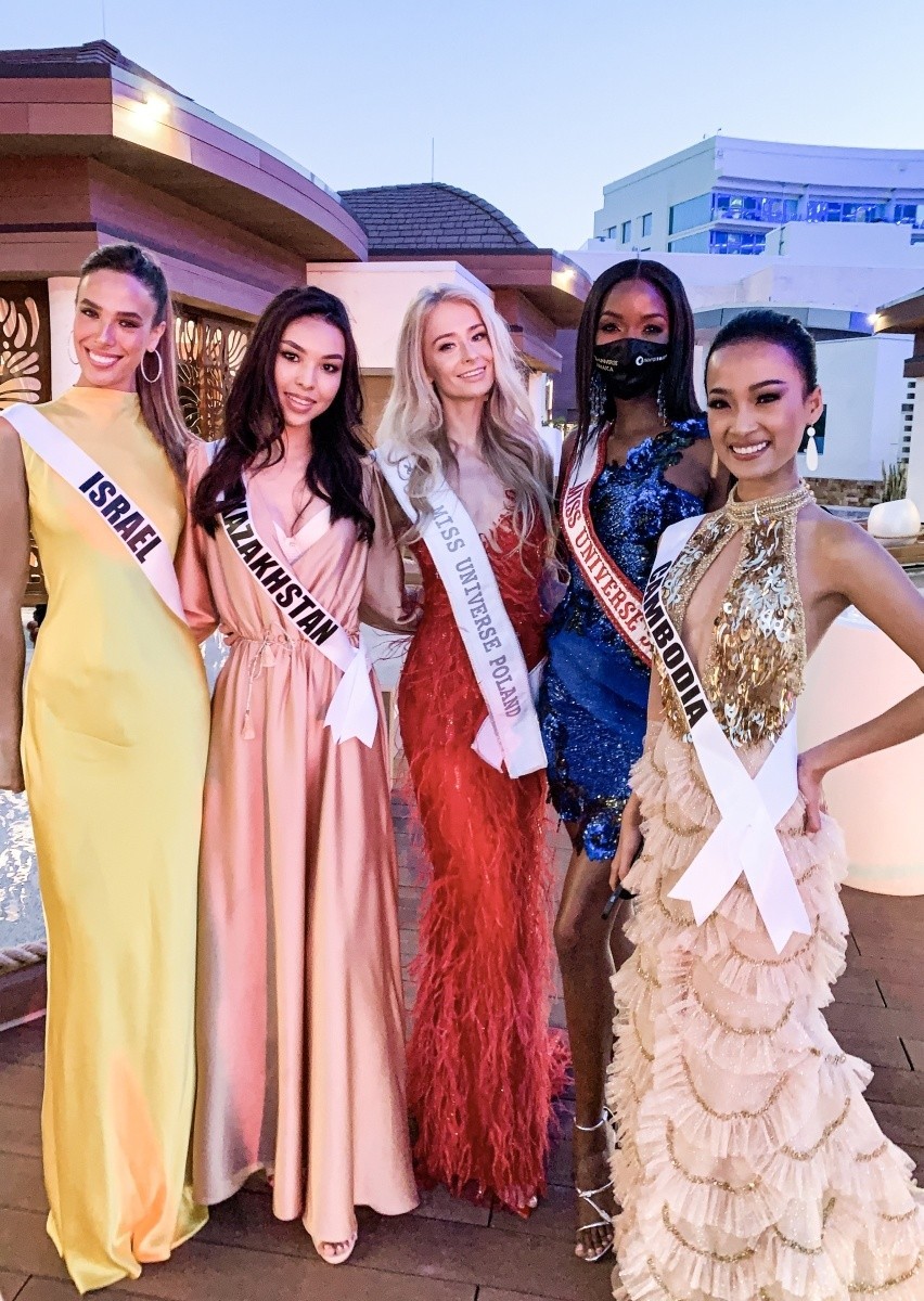 O tytuł Miss Universe ubiegały się 74 kandydatki. Na zdjęciu...