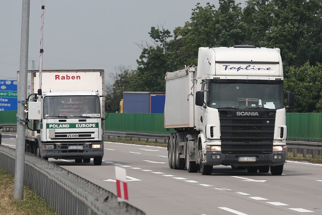 Polskie ciężarówki są coraz bardziej widoczne w krajach Unii Europejskiej.