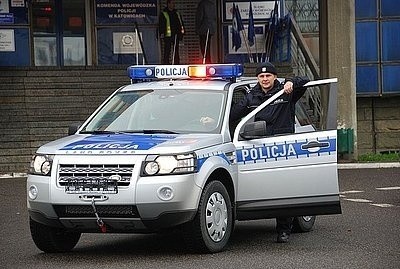 Samochody policji Land Rover Freelander