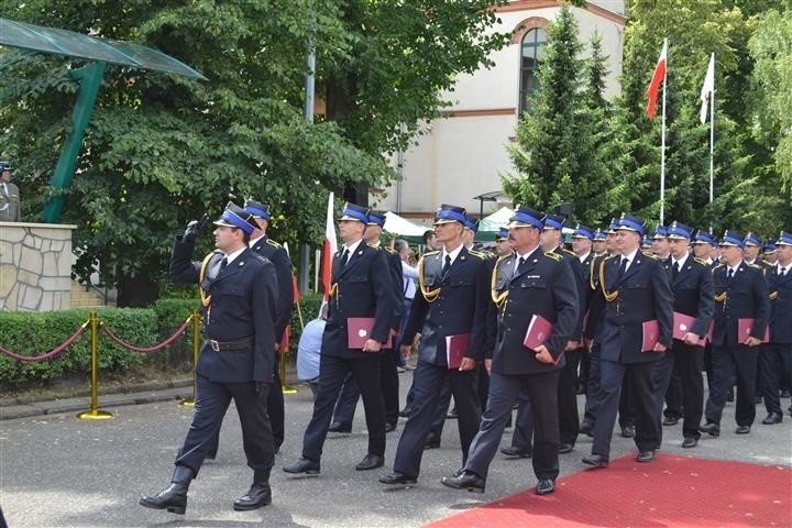 Stopień młodszego aspiranta uzyskało 112 absolwentów...