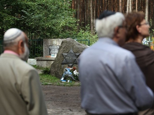 Wśród zgromadzonych na czwartkowej  uroczystości był Zbigniew Siwiński z okolic Białegostoku. - Jestem dzieckiem Holocaustu - mówi o sobie. Jego rodzice zginęli w czasie likwidacji białostockiego getta. Miał wtedy zaledwie rok.