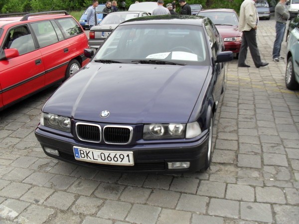 BMW 318, 1998 r., 1,6 TDS, klimatronic, tempomat,...