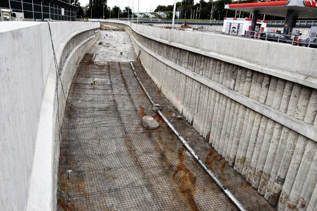 Opole Wschodnie. Drogowcy zamkną przejazd przez centrum przesiadkowe. Trwają prace przy nowych tunelach