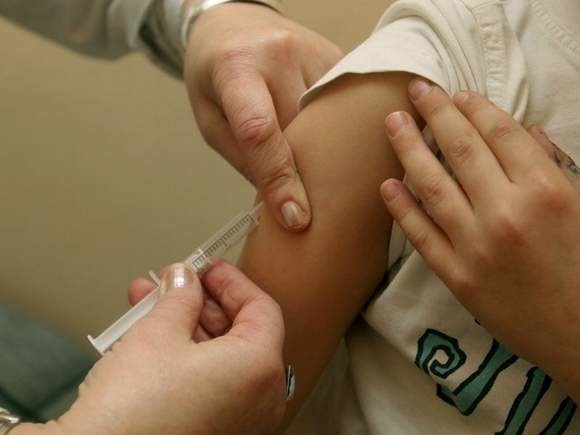 Już po raz siódmy w Szczecinku przeciwko wirusowi brodawczaka ludzkiego szczepione będą dziewczynki w wieku 13 lat.
