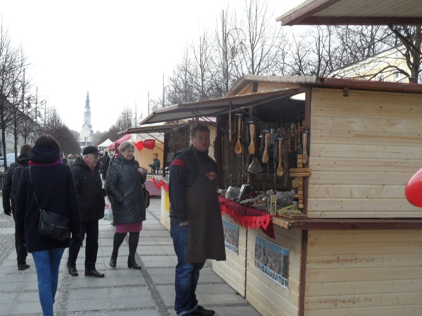 Na Jarmark Świętego Walentego w Częstochowie zjechali się...