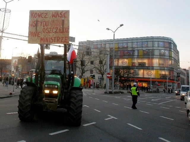 Dziś rolnicy po raz kolejny wyjechali na ulice Szczecina.