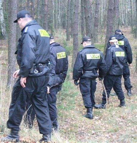 Do poszukiwań Roberta W. włączyła się wyszkowska policja i ochotnicza straż pożarna z Brańszczyka i Poręby