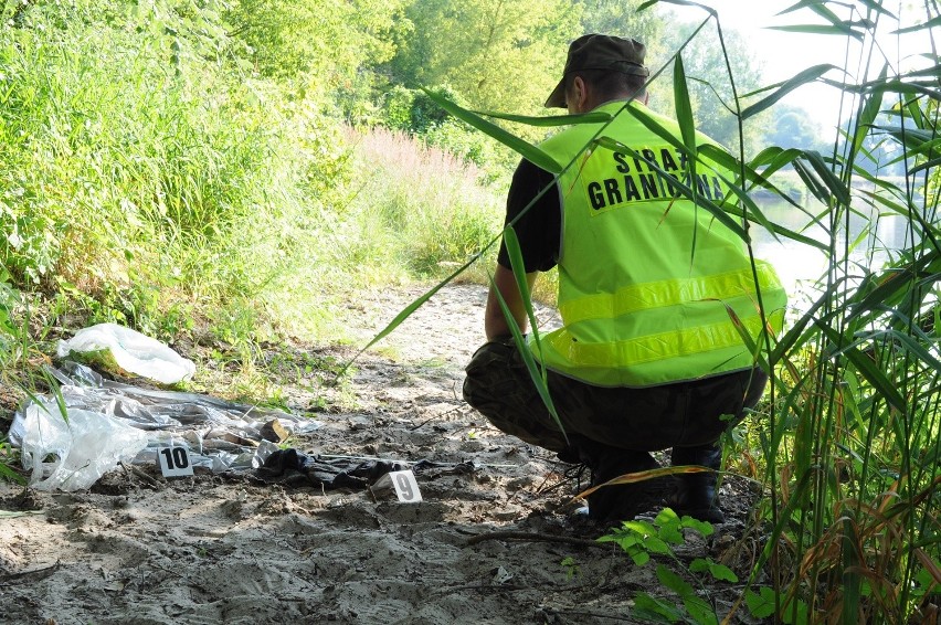 Migranci z Iranu przepłynęli Bug pod Terespolem. Znalazł ich pies tropiący