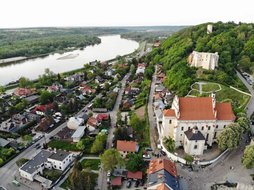 Kazimierz Dolny i Janowiec. Latamy dronem nad turystycznymi perełkami regionu (ZDJĘCIA Z DRONA)