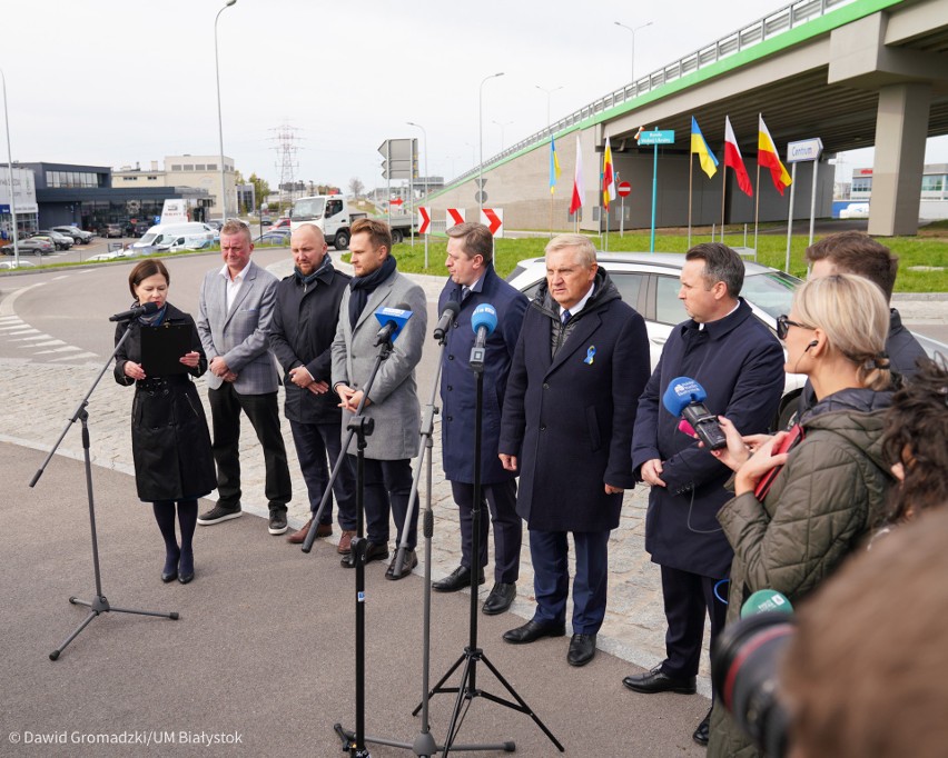 Jedno z białostockich rond otrzymało nazwę Wolnej Ukrainy....